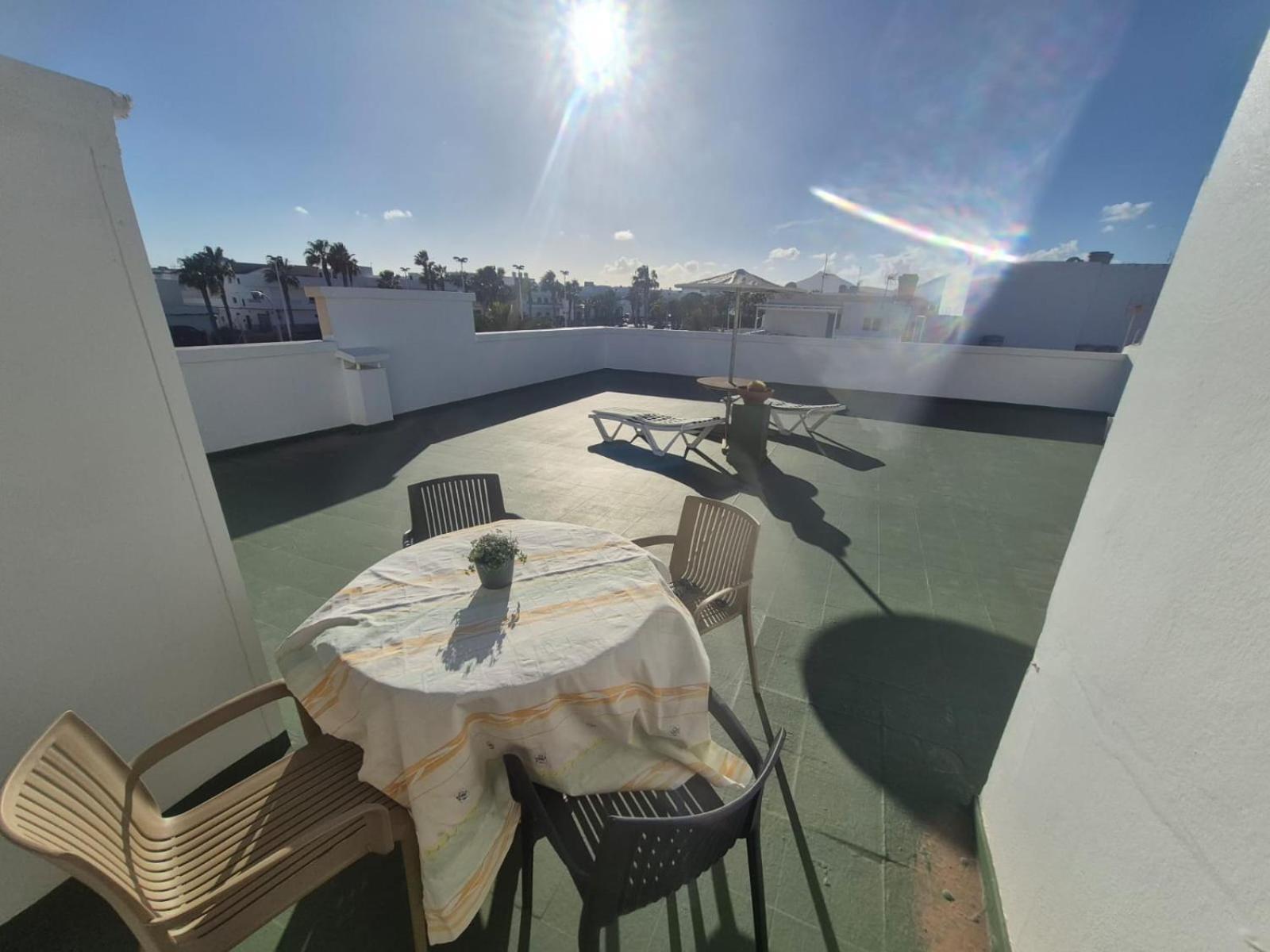 Suite Sunset In Lanzarote 阿雷西费 外观 照片